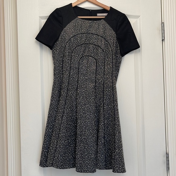 Karen Millen - Picture 1 of 5